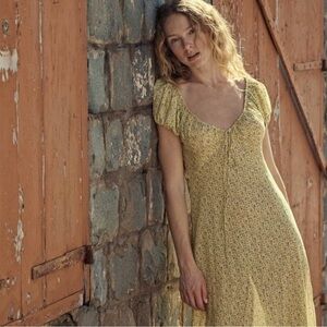 Doen Sofia Dress in Yellow - As seen on Taylor Swift!